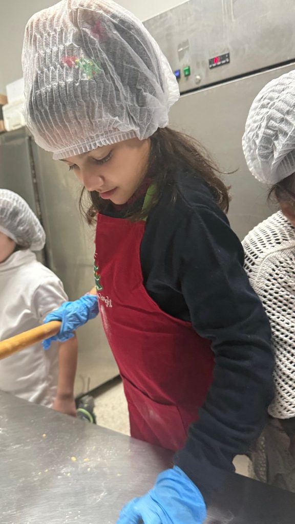 WhatsApp Image 2025-12-13 at 1.46.14 AM (4) WhatsApp Image 2025-12-13 at 1.46.14 AM (4)